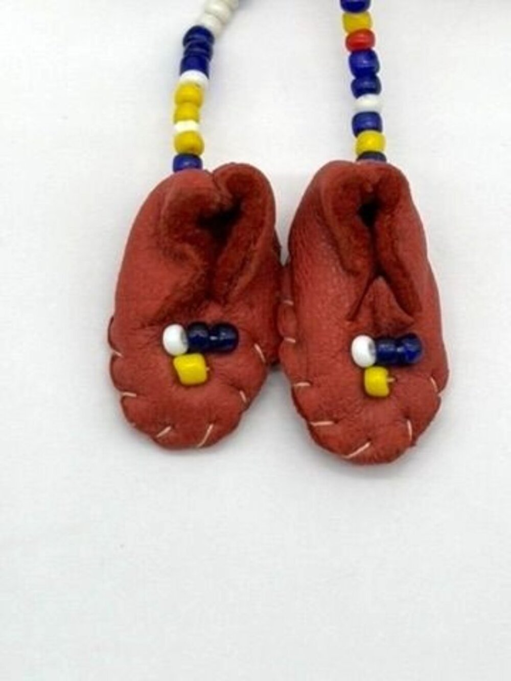 Vintage Native American Brooch Handmade & Hand Painted Miniature Moccasin & Drum - Picture 6 of 13